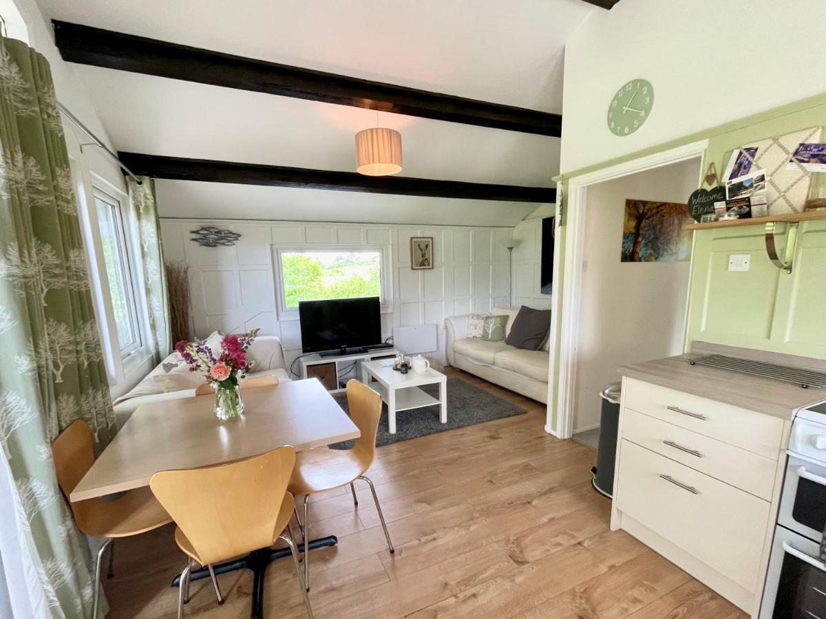 Beech Hut - A Streamside Family Escape Near Salcombe And Beaches South Milton Exteriér fotografie